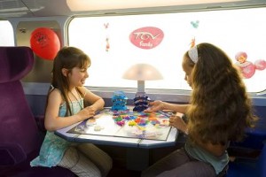 voyager avec des enfants en train