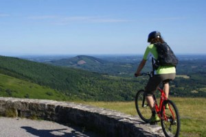 Vue panoramique plateau deMillevaches en VTT