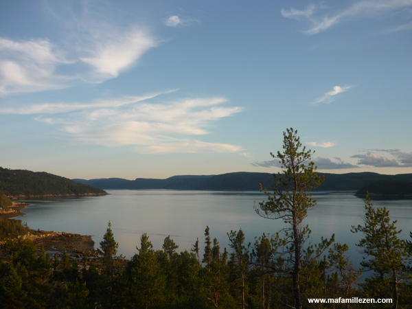 La Ferme 5 Etoiles - Vue sur le Fjord Saguenay depuis les yourtes