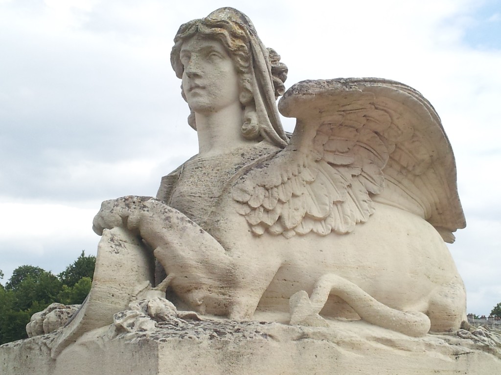 Statue mi-animal mi-homme au château de Chantilly