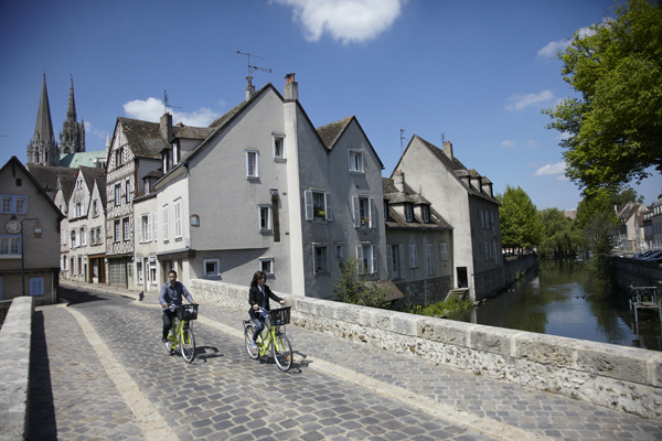 Chartres - rue du Bourg - Office de Tourisme de Chartres - Mathieu ANGLADA