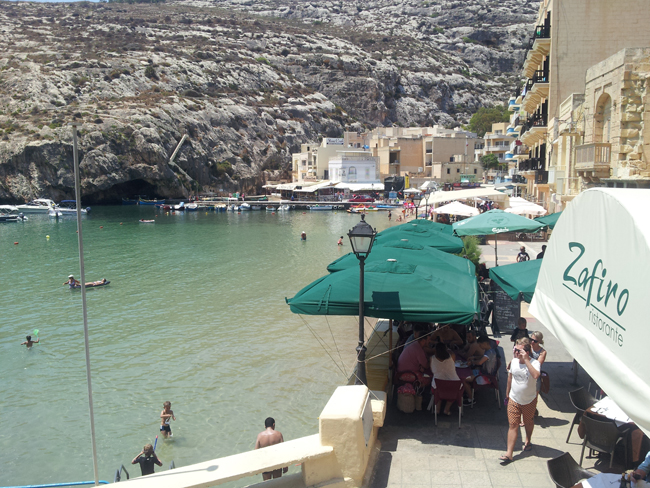 Gozo_baie_de_Xlendi_restaurant_Zafiro