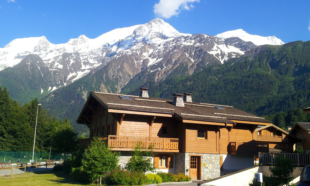 Résidence de vacances CGH Les Houches face au massif Chamonix-Mont-Blanc