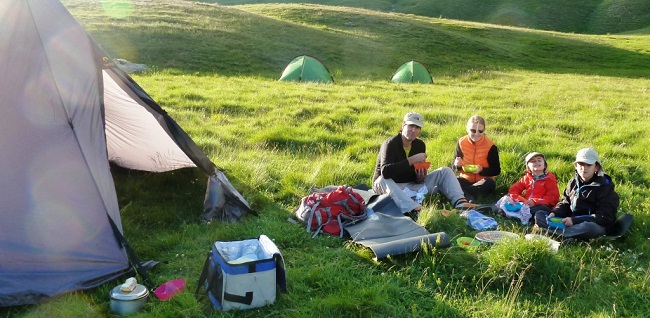 P'tit Bivouac en famille en Oisans en été