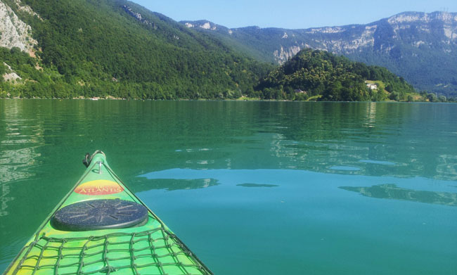 Canoë-kayak sur le lac d'Aiguebelette