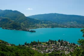 panorama lac d'annecy