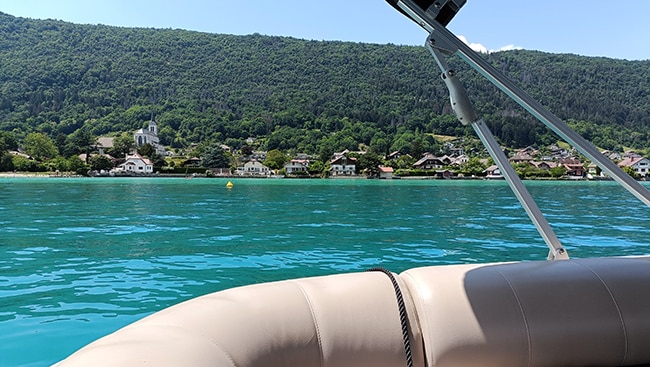 location bateau sans permis lac annecy