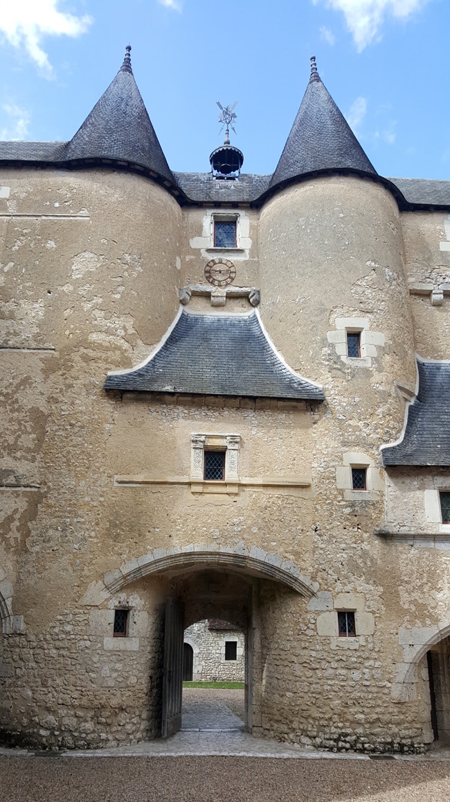 Chateau de Fougères sur bievre