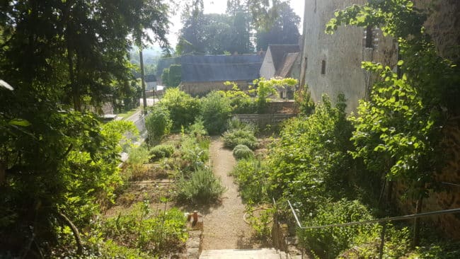 jardin du bas de la maison de Colette à Saint-Sauveur
