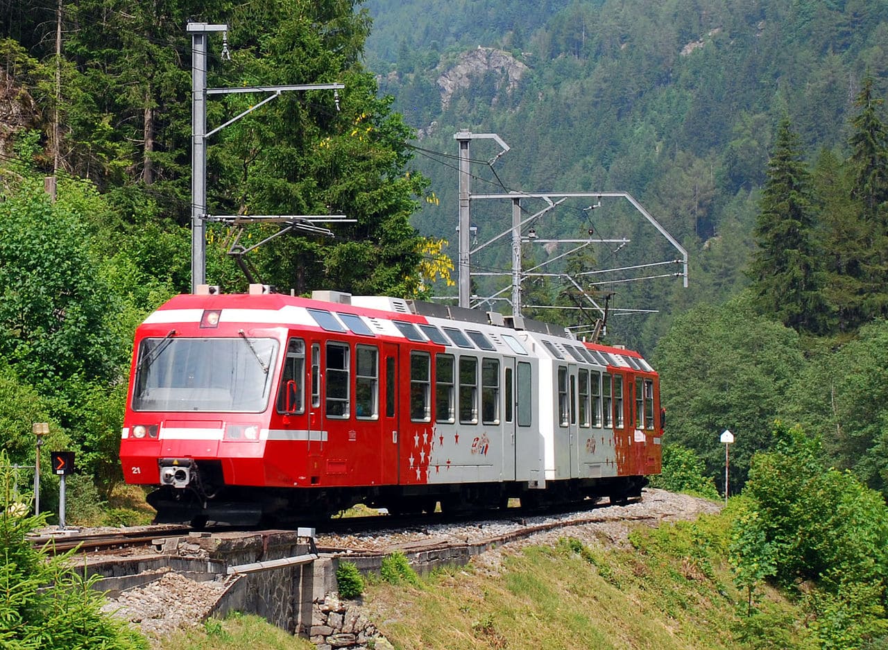 la vallée de chamonix sans voiture avec le train Mont Blanc Express