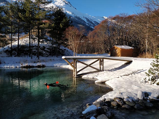 ice floating activité relaxation montagne