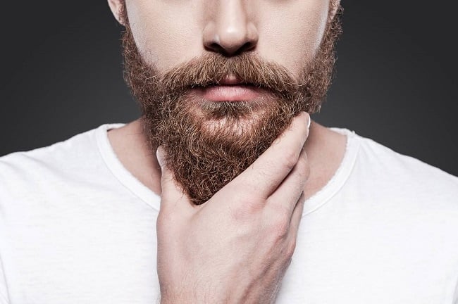 quand mettre de l'huile à barbe 