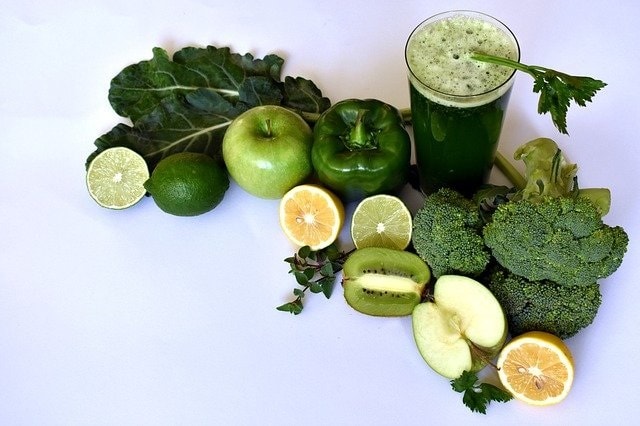 cure de jus detox green juicing