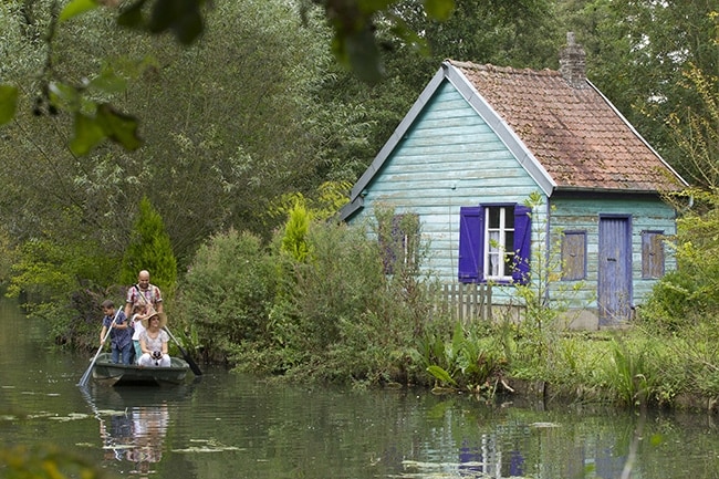 chambre d'hôtes D'une ile à l'autre, hortillonnages d'Amiens, barque famille