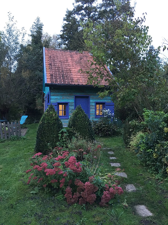 chambre d'hôtes D'une ile à l'autre, hortillonnages d'Amiens, maison bleue
