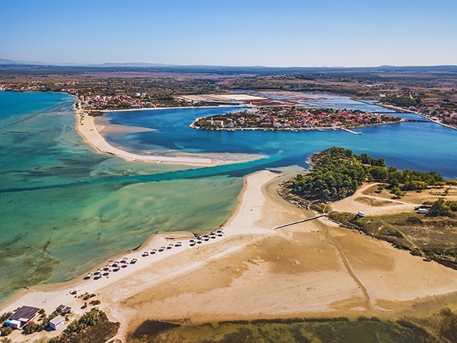 plage de la rein à Nin Croatie