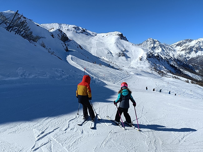 comment habiller son enfant pour le ski