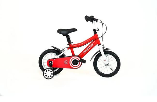 Apprendre à faire du vélo (2): Petites roues / draisienne: le match!