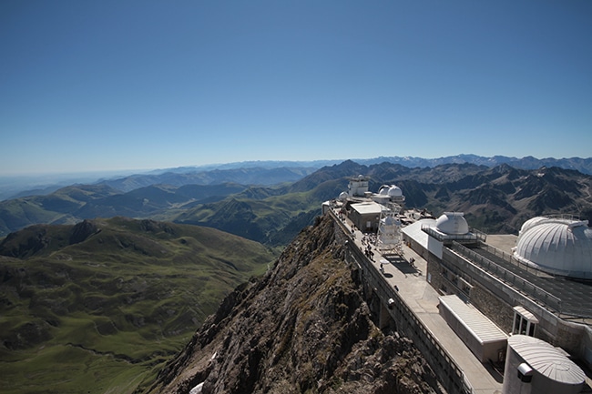 observatoire pic du midi en été