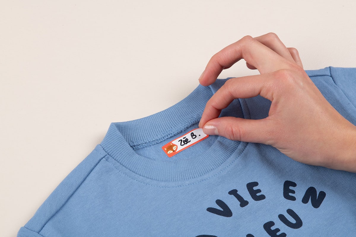 étiquettes autocollantes vêtements avery