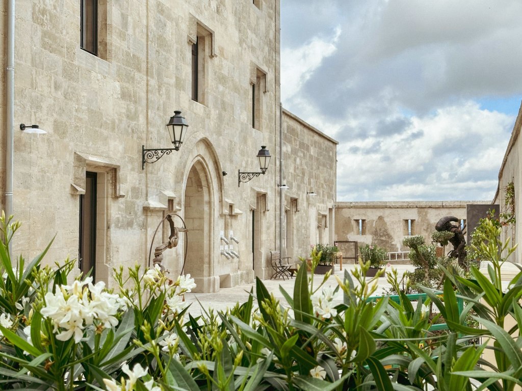 prison transformée en hotel