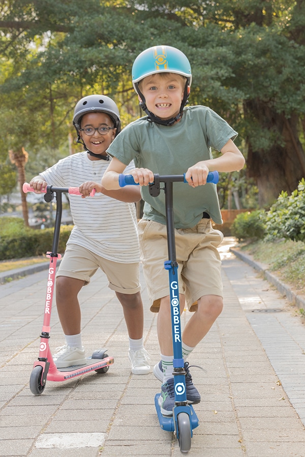 Globber lance une nouvelle trottinette électrique 2 roues enfant