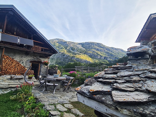 nuit dans hameau d'alpage haute tarentaise