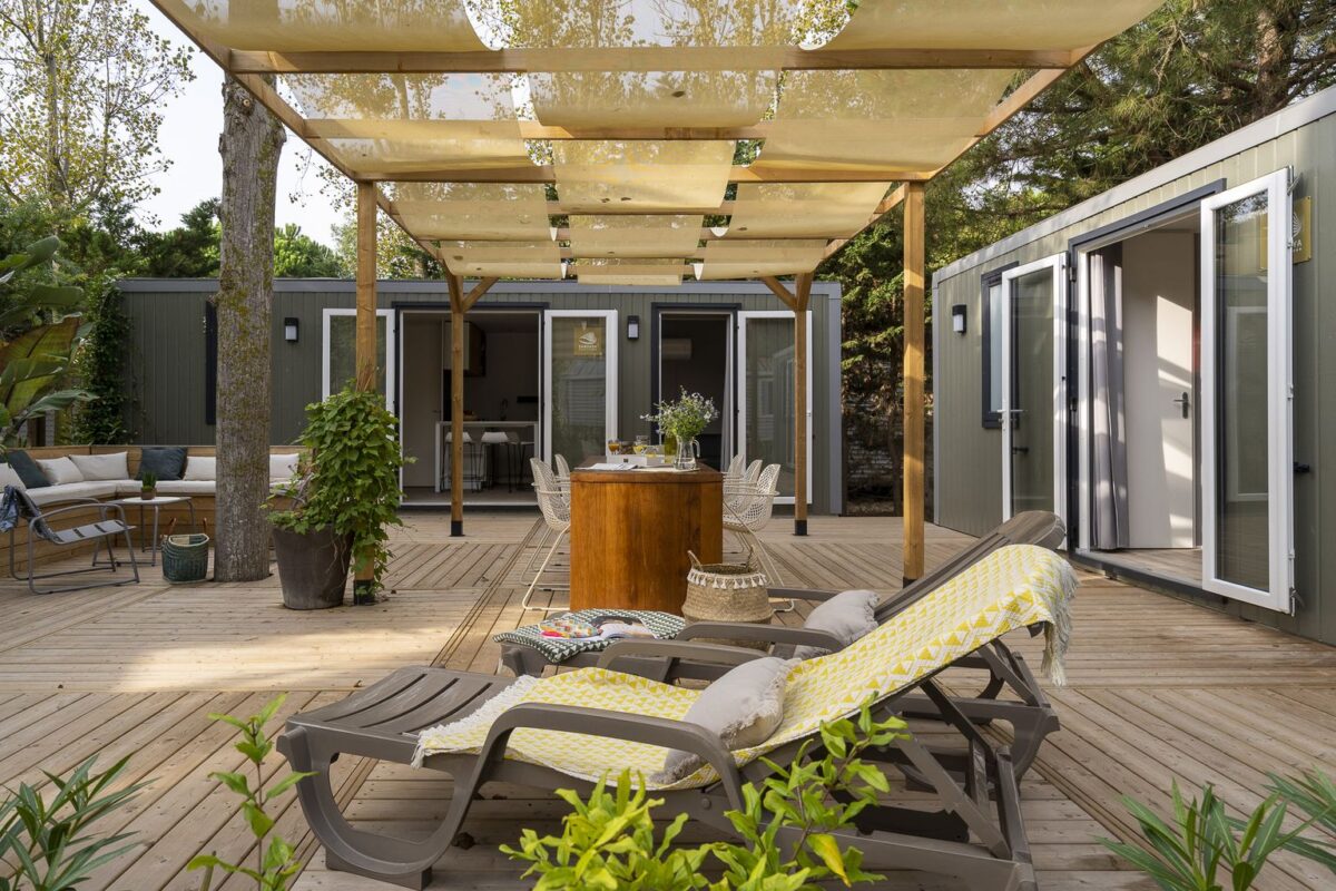 camping vendres plage avec bungalows communicants
