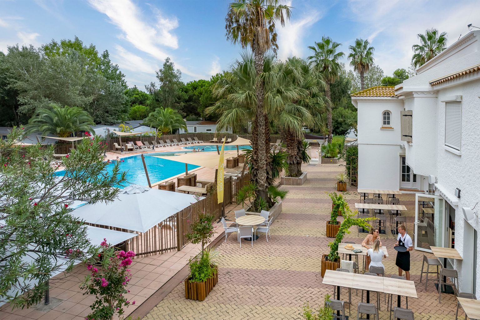 vendres camping avec restaurant