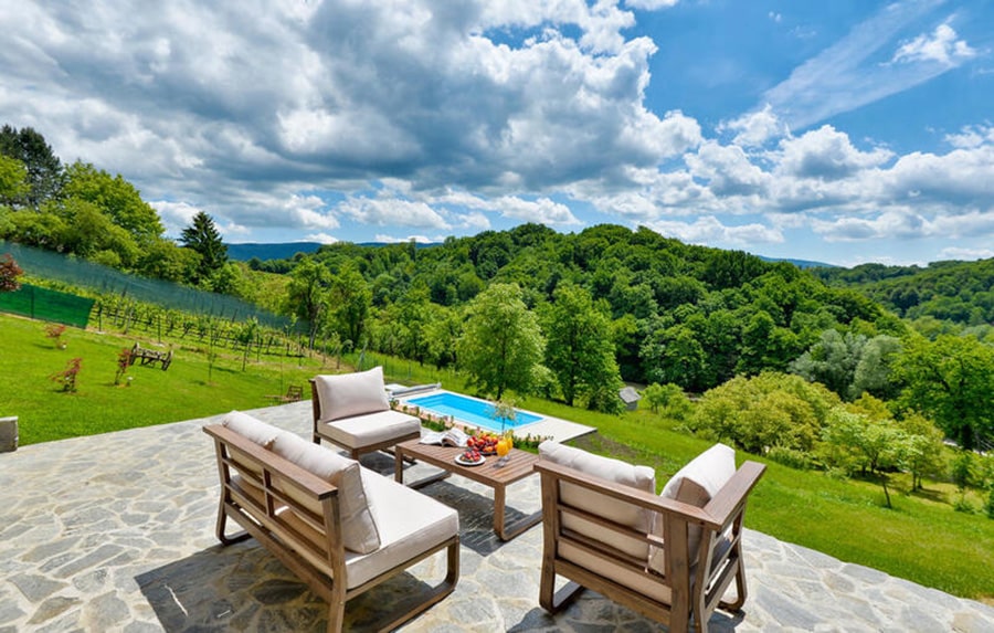 location maison de vacances famille avec piscine privée