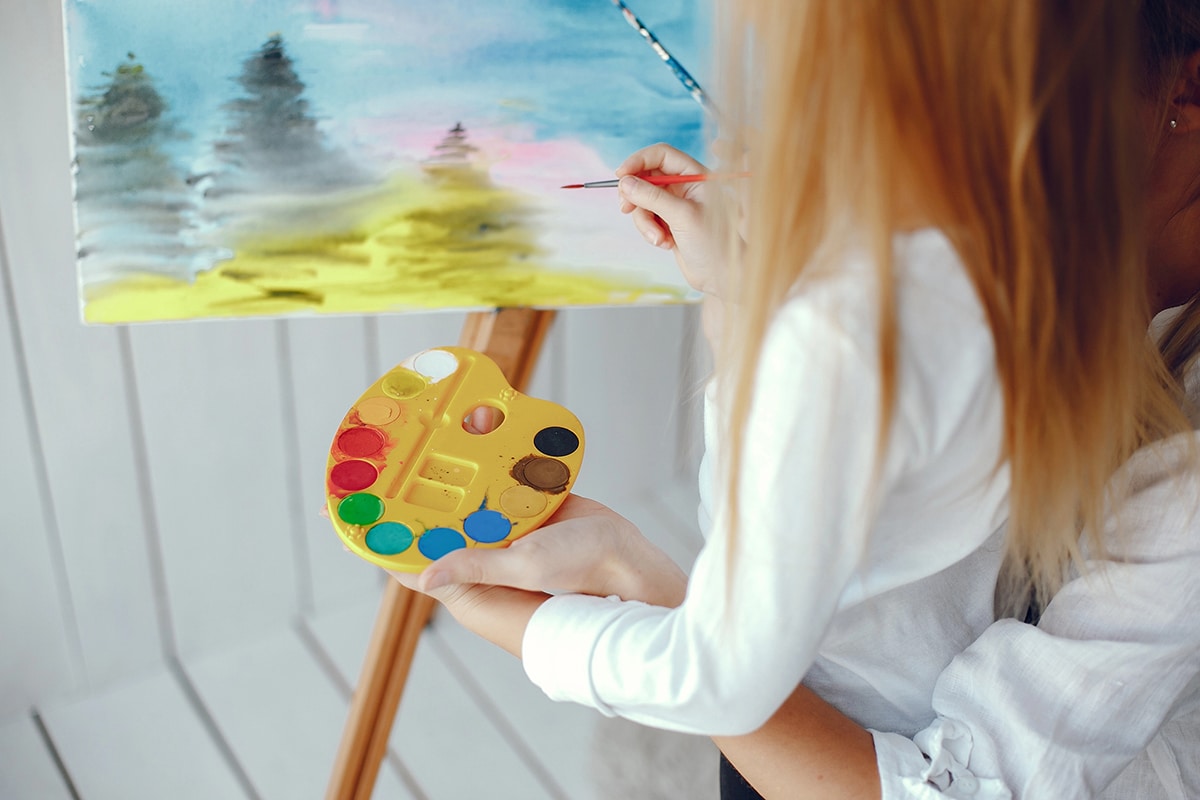 quelle activité faire avec de la peinture avec des enfants
