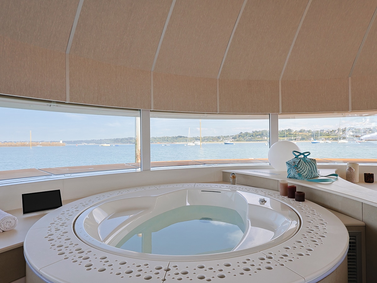 capsule flottante Anthenea location