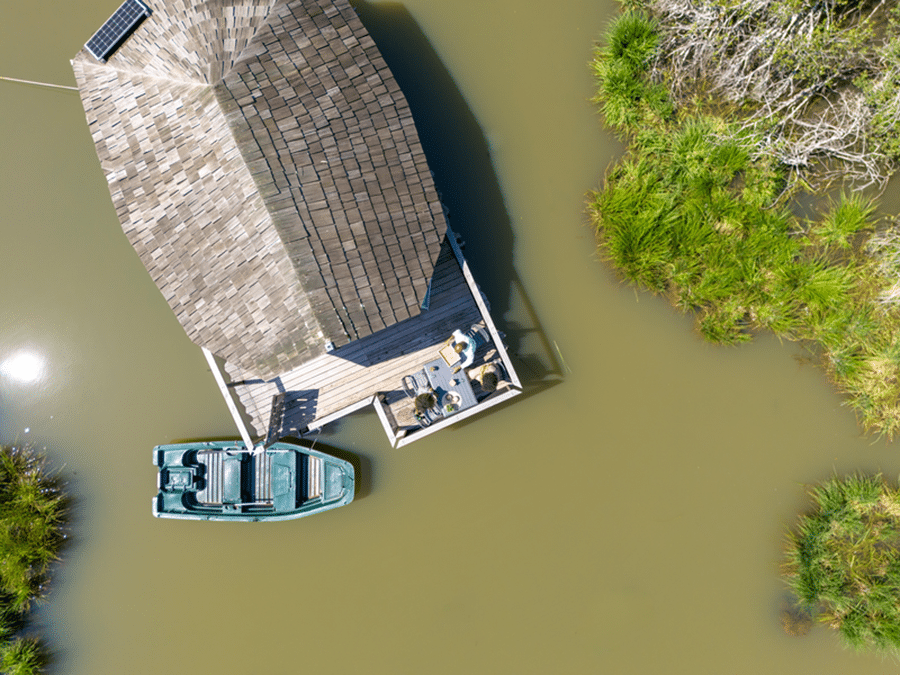 cabane sur l'eau dans la Vienne