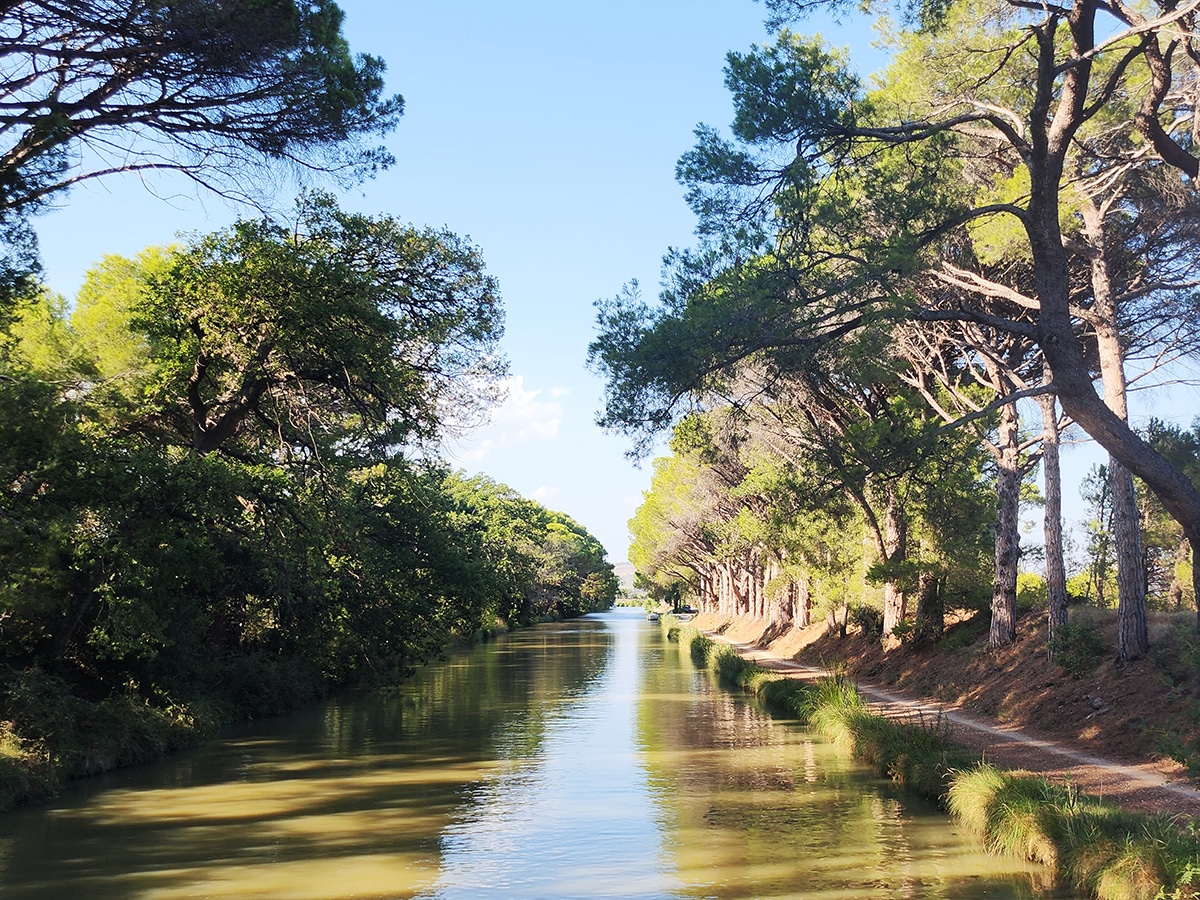 location bateau canal midi