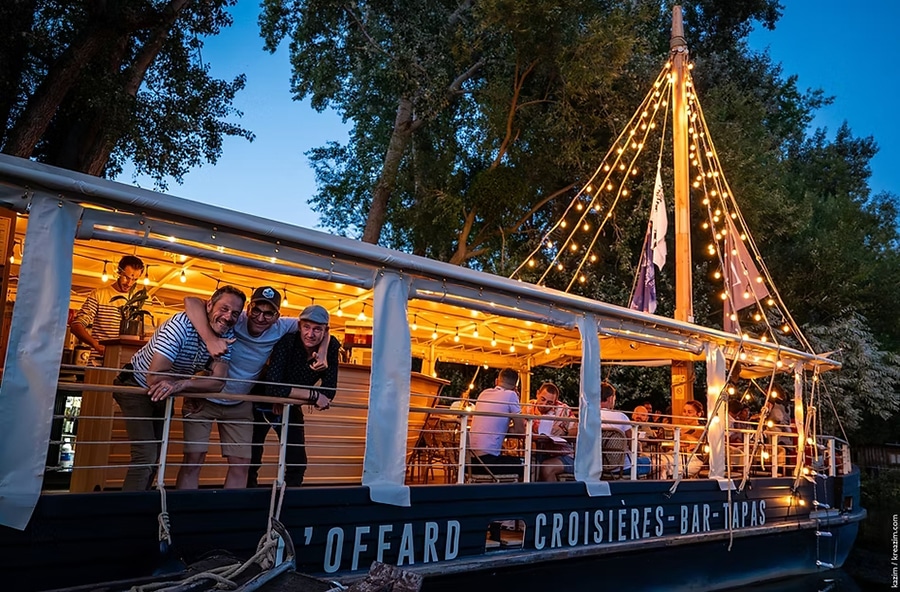 bateau restaurant sur la loire saumur