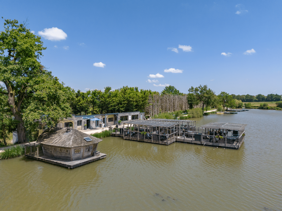 restaurant sur l'eau pressac