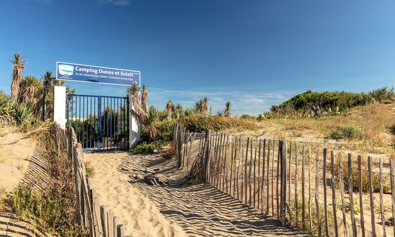 camping marseillan acces direct plage