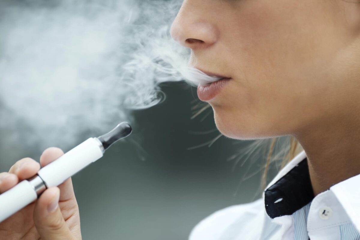 mon ado vapote que faire