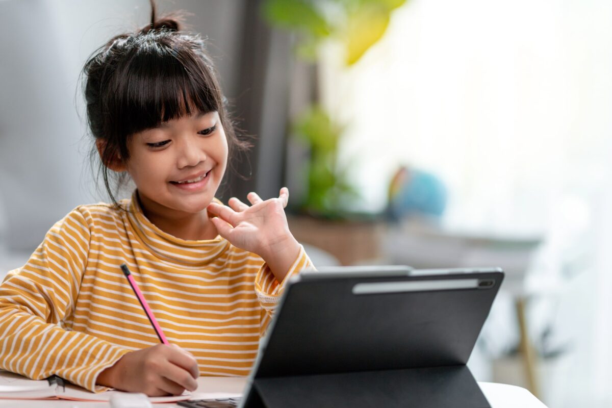 cours de langue enfant en visio