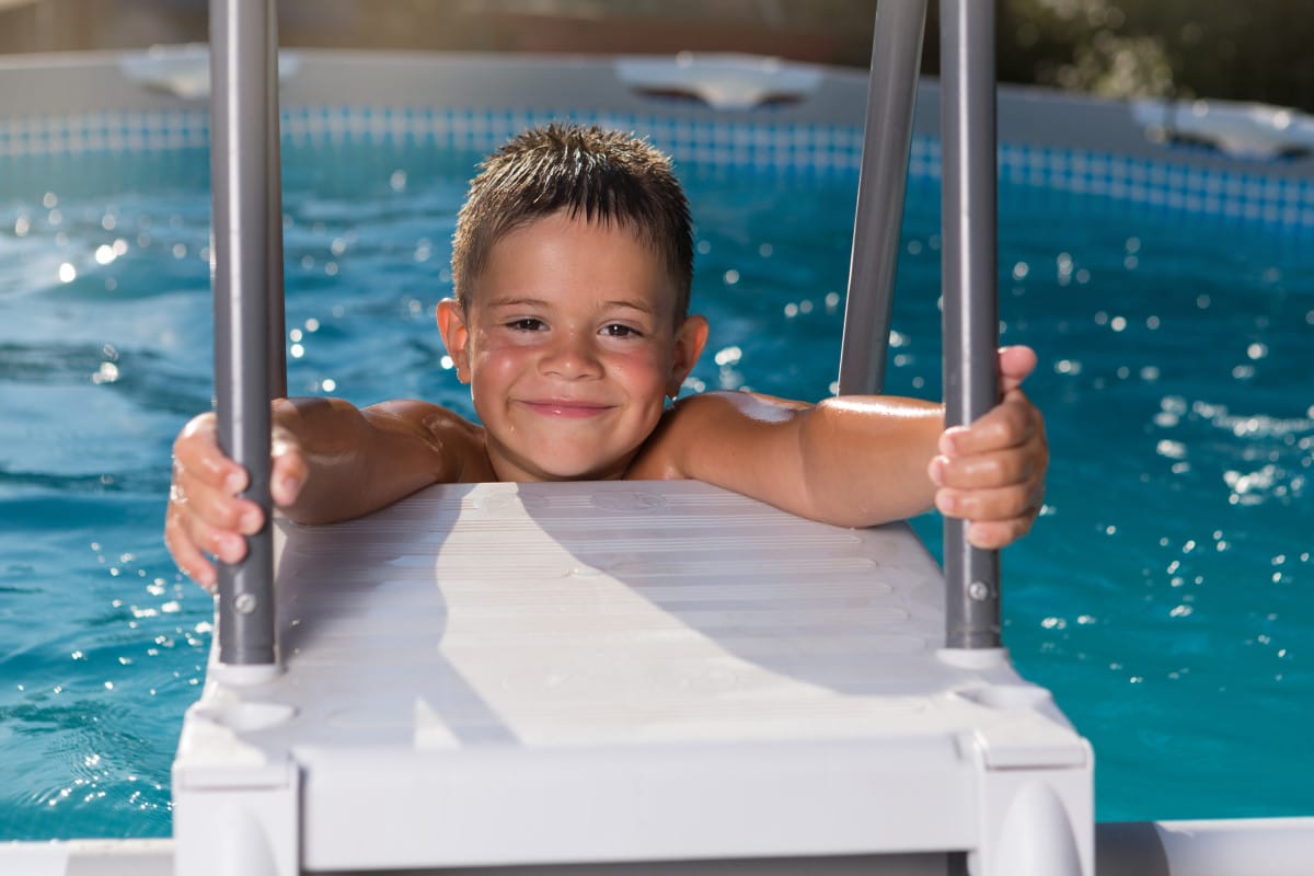 sécurité abri piscine privé normes