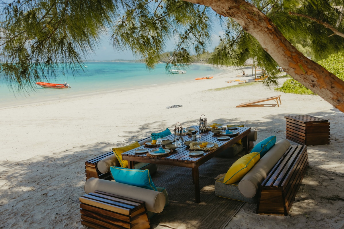 pique nique mauricien sur la plage