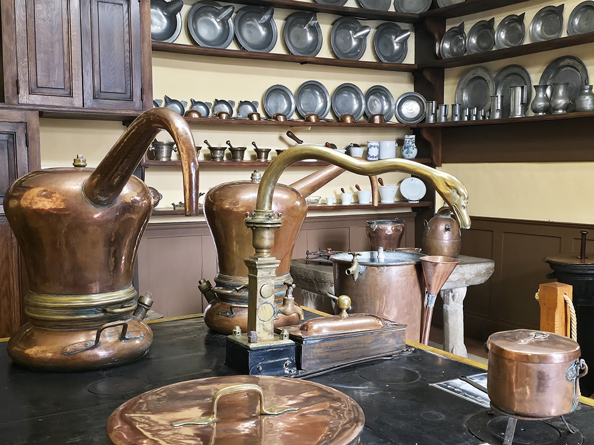 laboratoire de l'ancienne pharmacie hospitalière bourg en bresse