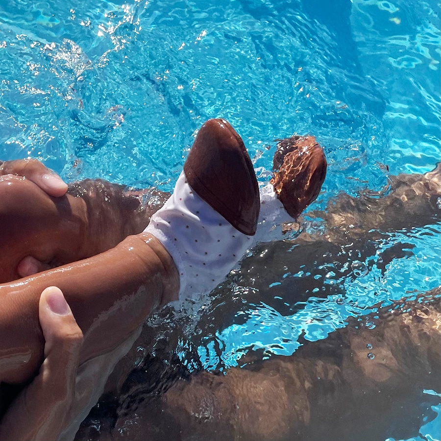chaussons souples pour piscine enfant les pas petits