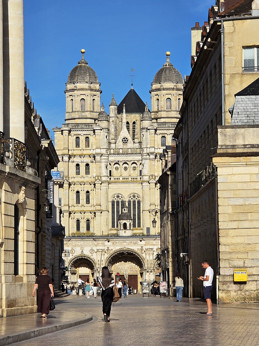 que faire à dijon avec des ados l'été