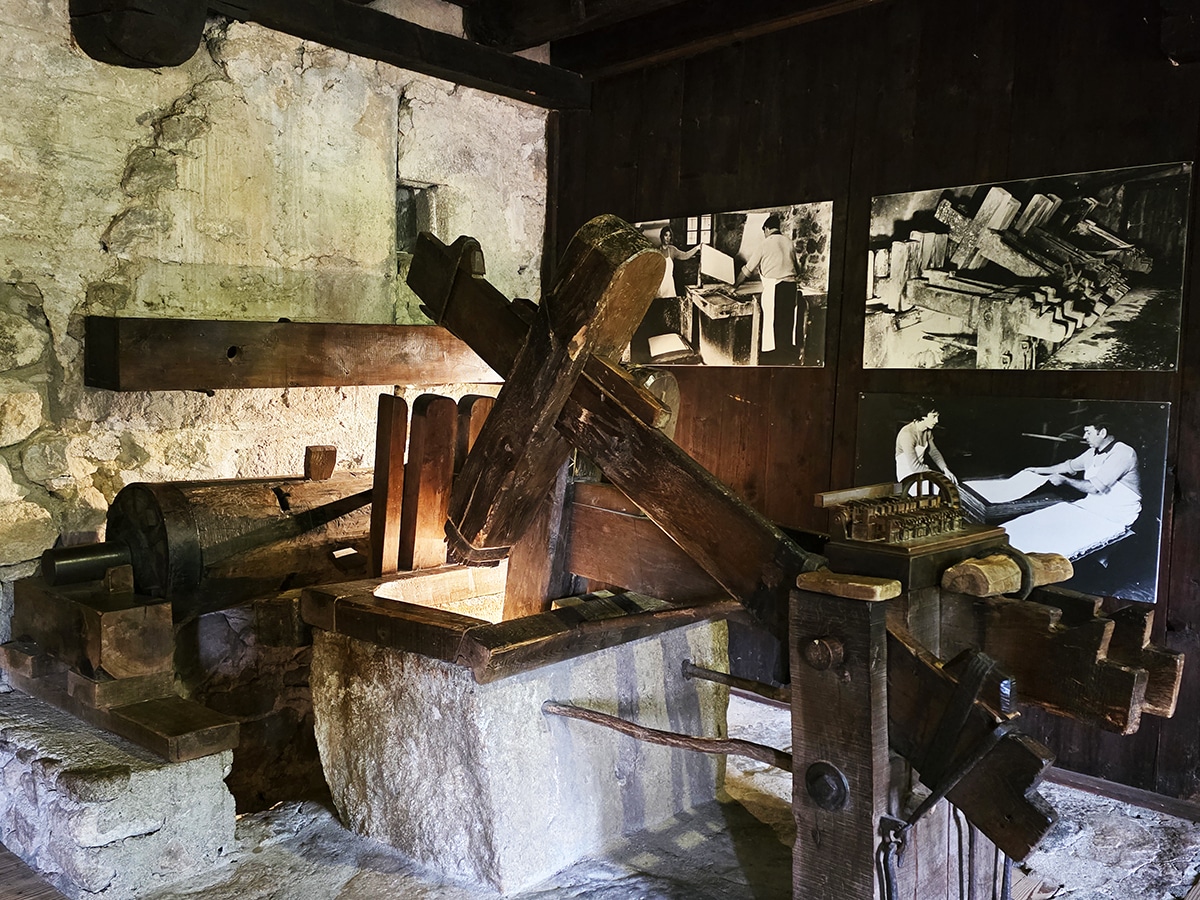 musée du moulin richard de bas marteaux à papier