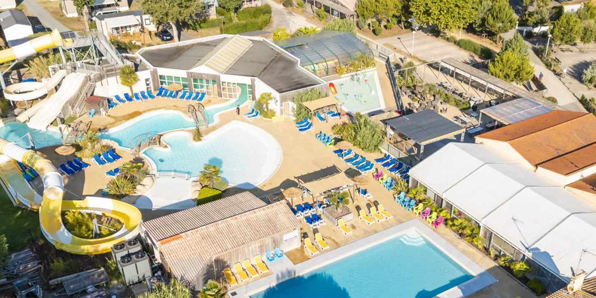 camping avec parc aquatique couvert Sables d'Olonne