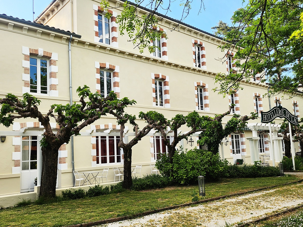 hotellerie du lac revel avis