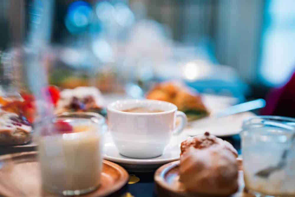 café