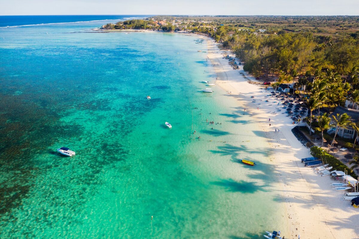 que faire sur la cote est de l'ile maurice