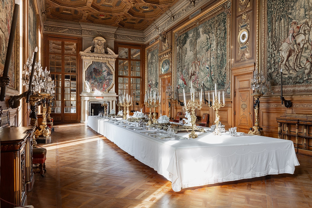 galerie des cerfs chateau chantilly